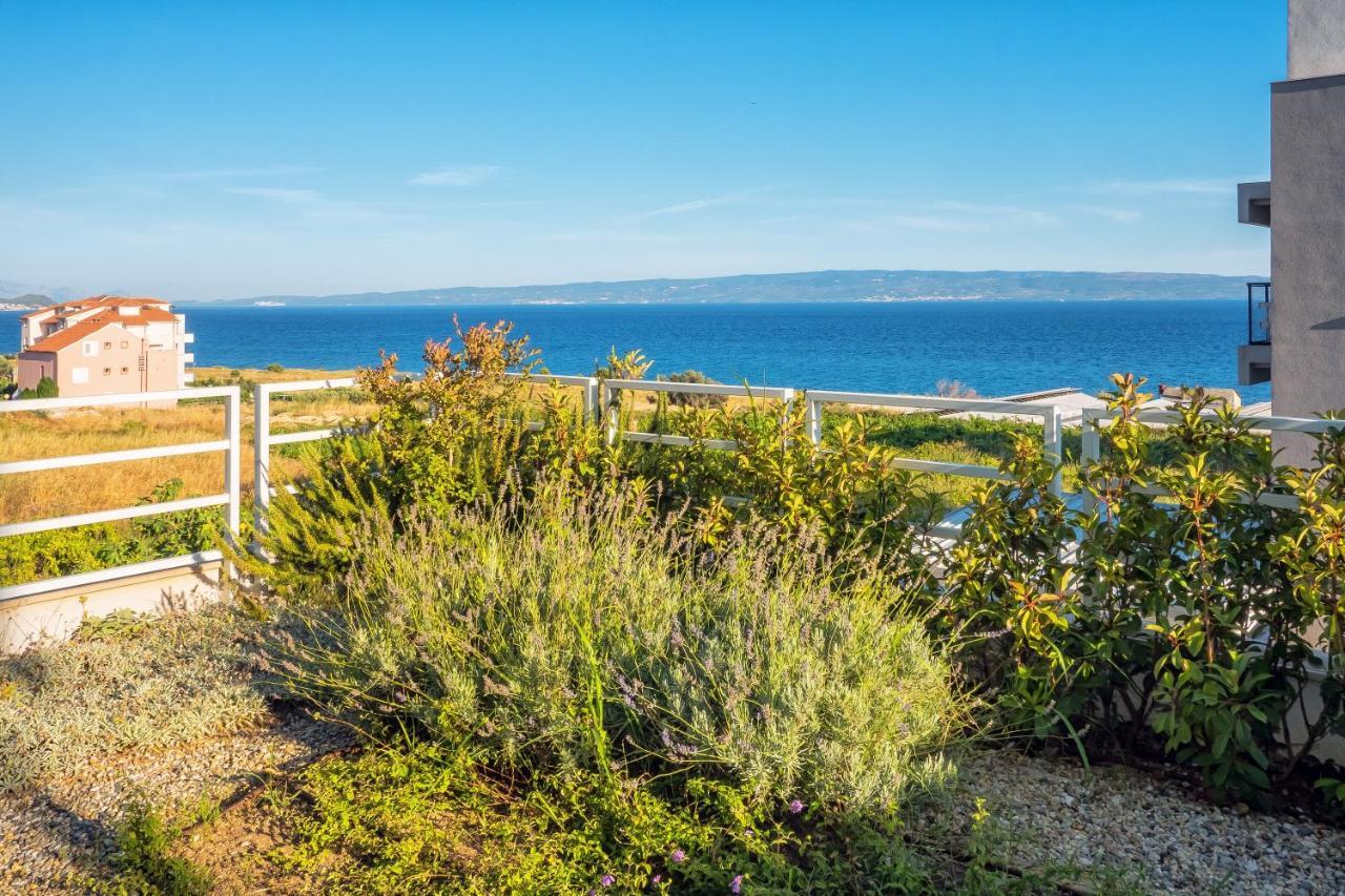Sea View With Garden Apartment Joshua Сплит Экстерьер фото